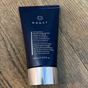 MONAT Bond-Fortifying Hair Leave-In Crème - Blue and Silver
